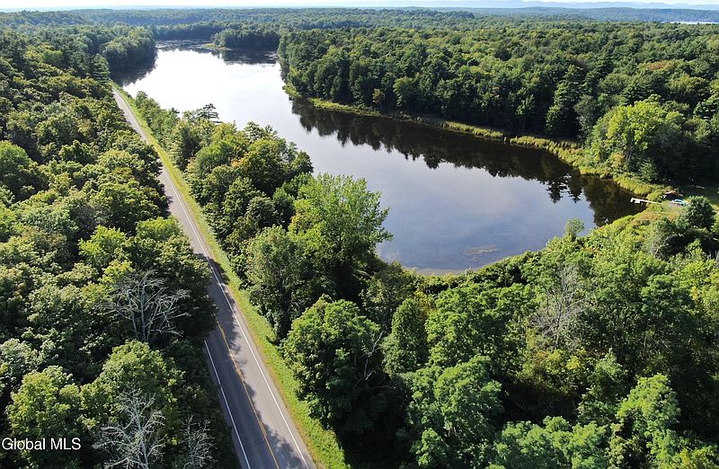 5th image of 1585 W Galway Road