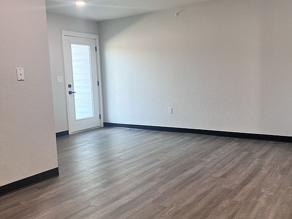 3rd image of 1808 S 7th Ave APT 76