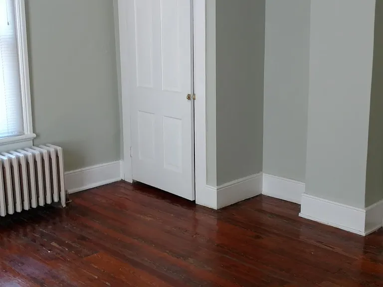 backbedroom again
