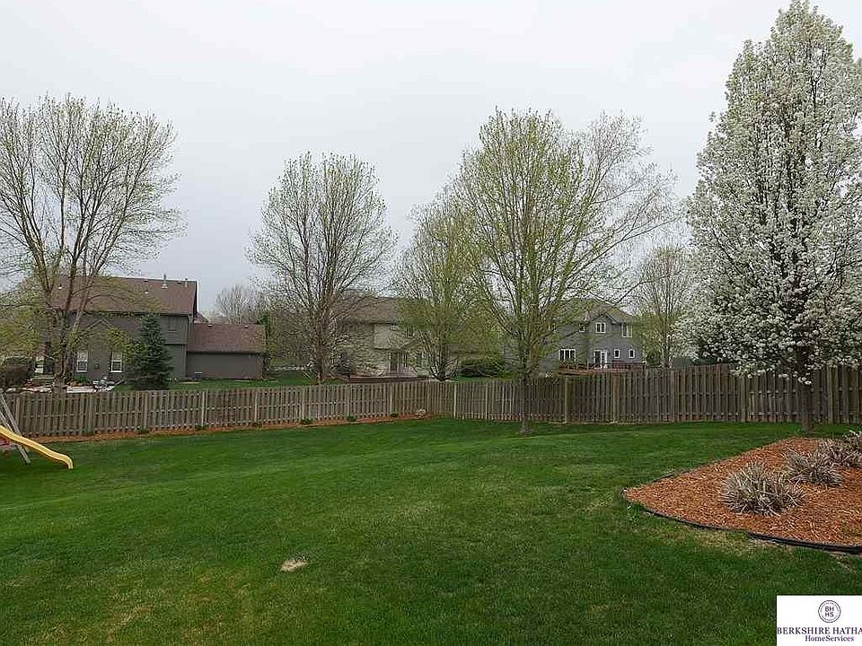 2nd image of 15707 Audrey St