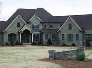 8400 Oakchester Ct, Oak Ridge, NC 27310