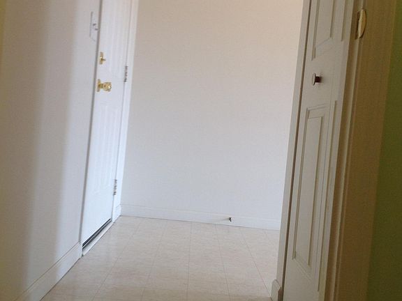 5th image of 3057 Misty Creek Dr