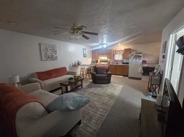 101 Ruby Dr, Fairmont, WV 26554