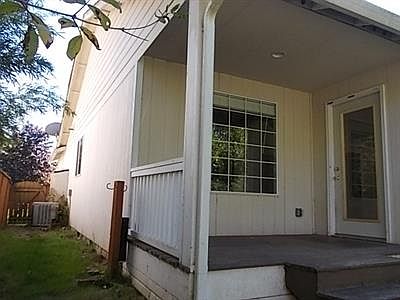 4th image of 1602 Quasar Way NE