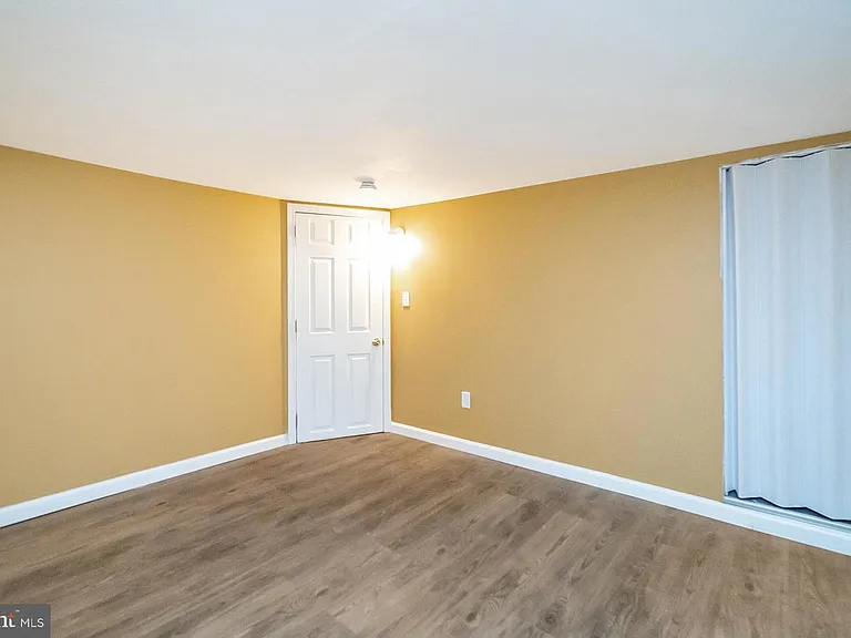 474 W Main St #3 — Photo 11