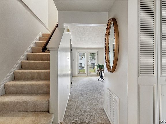 3rd image of 7712 Balla Ct