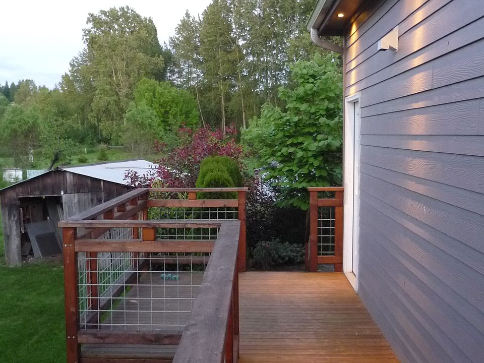 Private apartment entrance