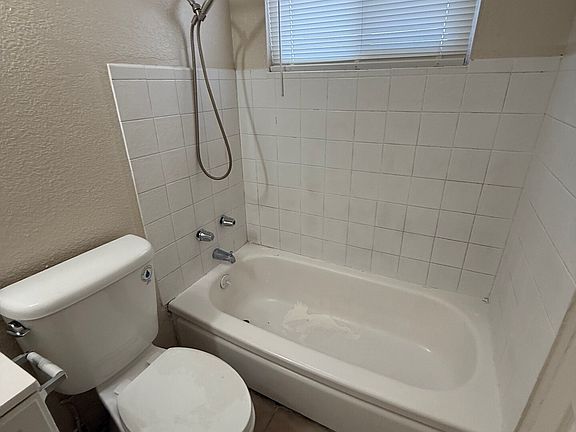 4th image of 650 W Buena Vista St
