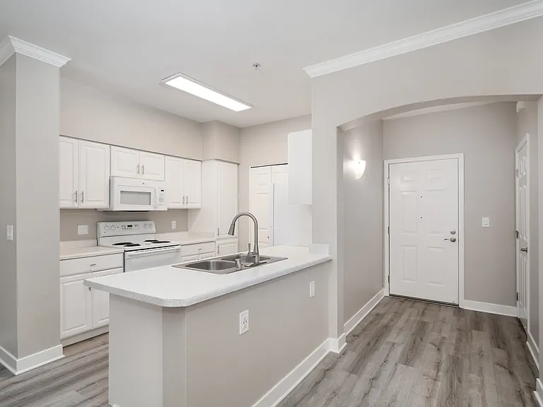 Donner - 2BR, 2BA 1,058SF
