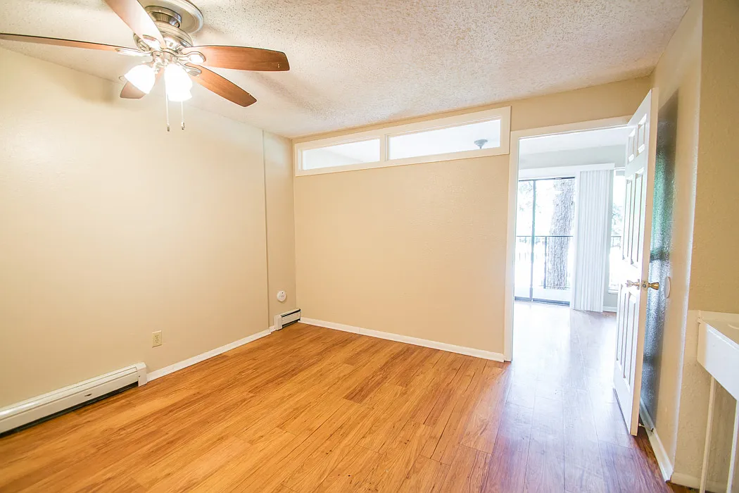 1200 College Ave #125 — Photo 4
