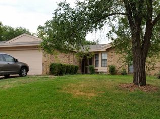 6516 Springfield Dr, Arlington, TX 76016
