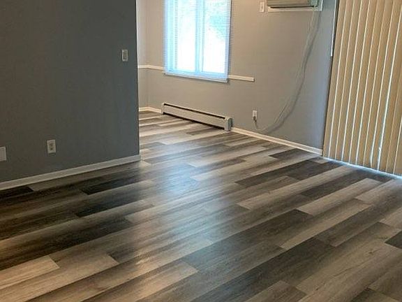 5th image of 6281 Louisiana Ave N #204