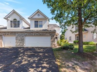 146 Saratoga Ct, Somerset, NJ 08873