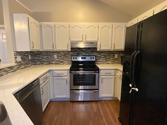 5th image of 1350 Hathshire Dr