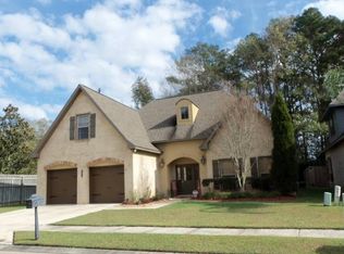 3011 Grassy Lake Dr, Baton Rouge, LA 70816
