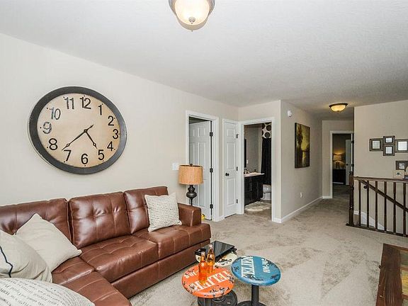 3rd image of 7298 Redridge Dr