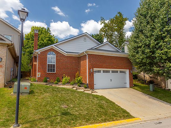 2nd image of 2236 Valencia Dr