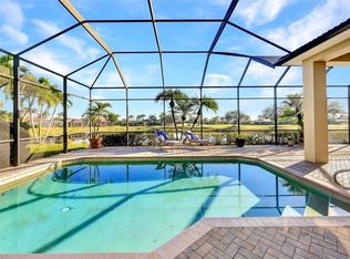 5027 Cerromar Dr, Naples, FL 34112