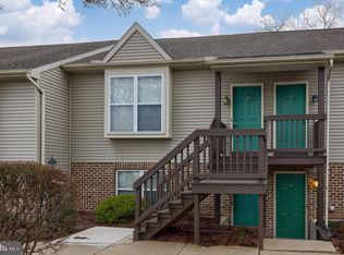 15 Westpointe Dr, Ephrata, PA 17522