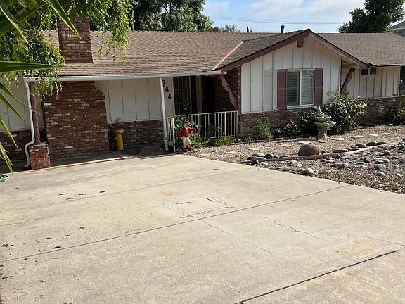 2nd image of 944 Calle Jazmin