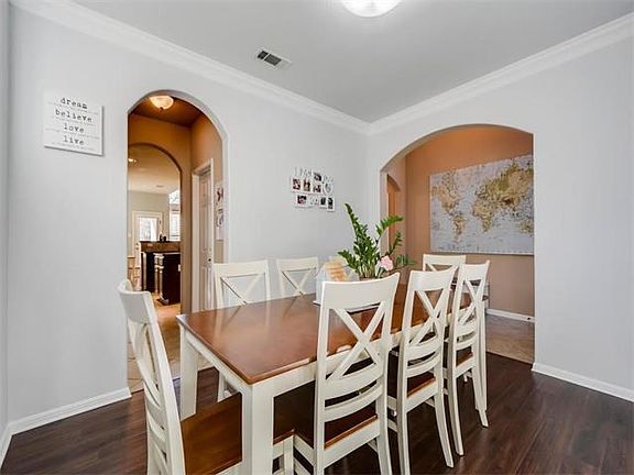 4th image of 15105 Glen Echo Dr