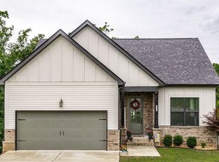 773 Fox Ridge Dr, Springfield, TN 37172