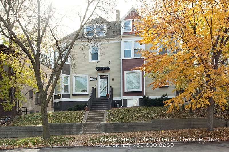 2nd image of 256 Marshall Ave APT 101