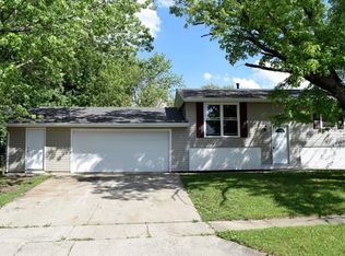402 Glenapple Dr, New Carlisle, OH