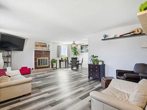 3rd image of 12340 Saint Albert Trl NW