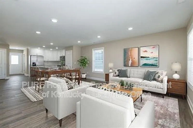 3 bed, 2.5 bath, 1600 sqft, $1,495 — Photo 2
