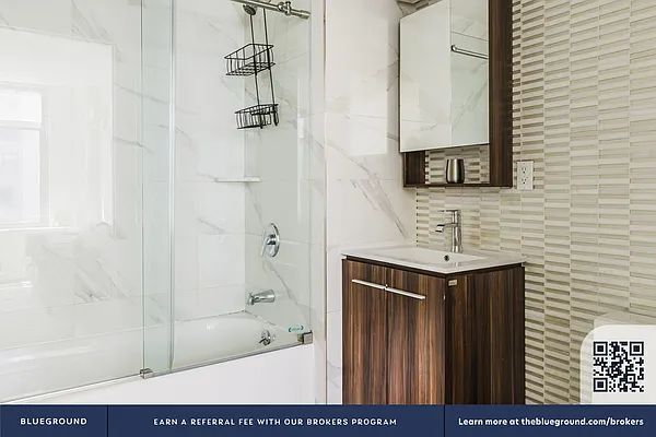 Rented by The Blueground | media 14