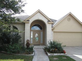 112 Northampton Cir, Victoria, TX 77904