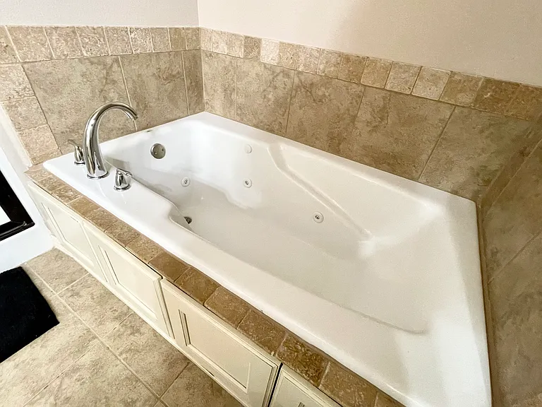 420 Trieste Dr — Photo 40