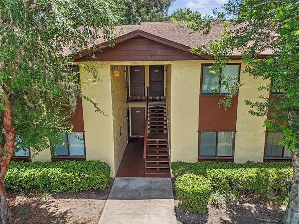 510 Silver Crse APT B, Ocala, FL 34472