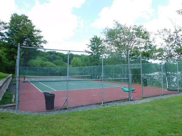 1192 State Route 52 #18, Loch Sheldrake, NY 12759