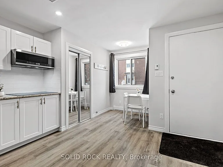 228 Lebreton St N — Photo 3