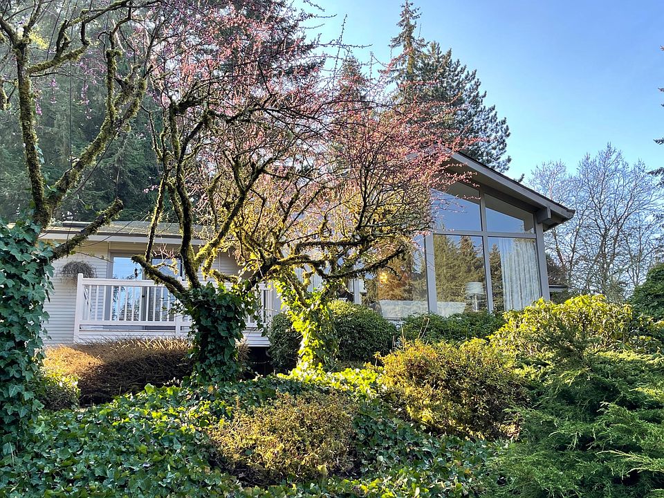1st image of 14407 NE 14th Pl