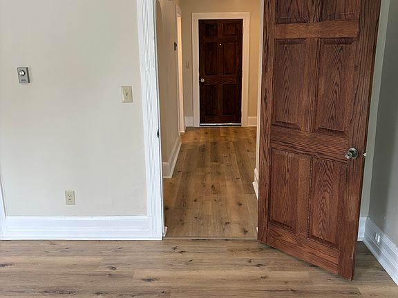 4th image of 535 Wellman Ave SW