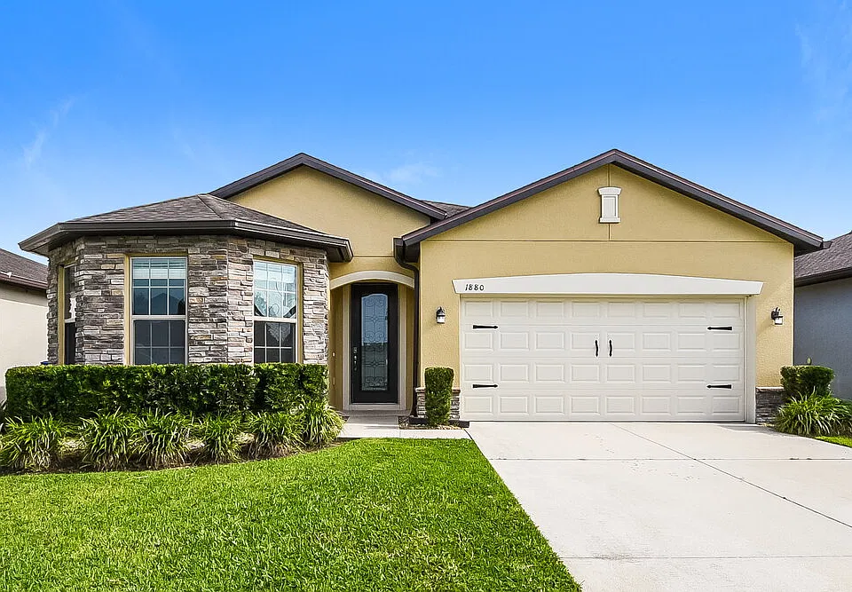 1880 Cayman Cove Cir
