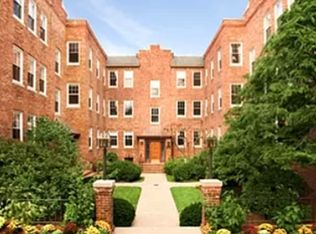 41 Auburn St #1A, Brookline, MA 02446