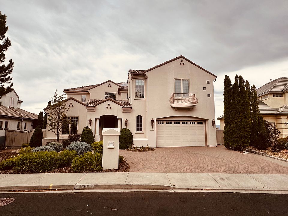 1st image of 4690 Aberfeldy Rd