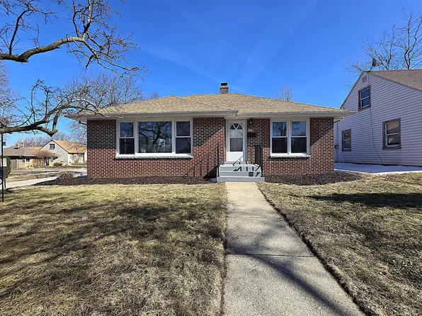 4448 S Lake Dr, Cudahy, WI 53110