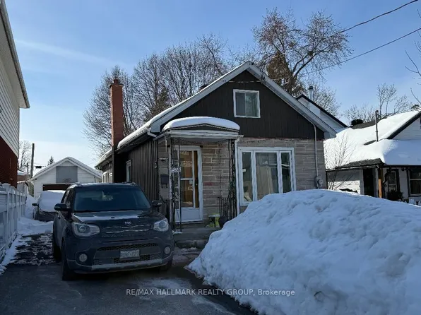 538 Broadhead Ave, Ottawa, ON K1Z 5S1