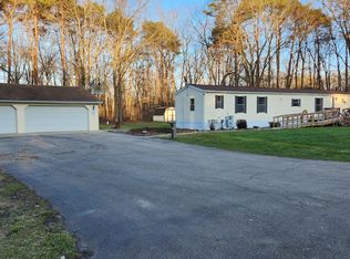 6313 Britten Dr, Plainwell, MI 49080