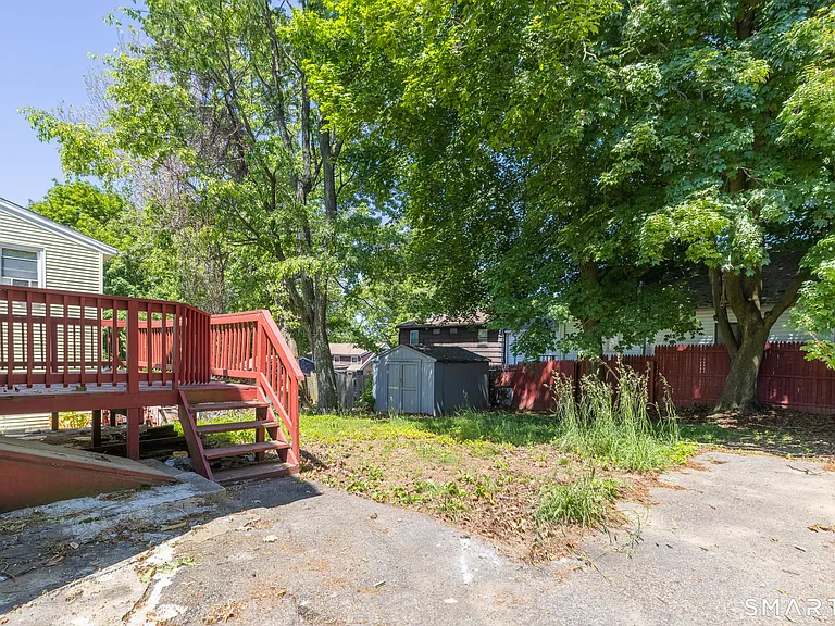 166 Earl Ave — Photo 19