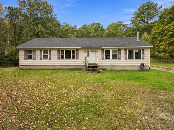581 Long Plains Road, Buxton, ME 04093