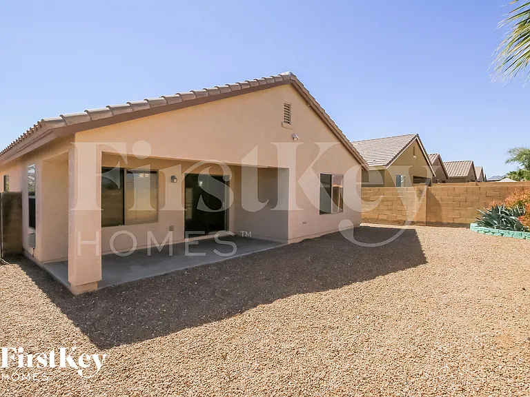 914 W Desert Canyon Dr — Photo 18