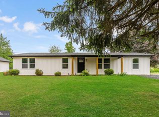 32 Milo Ln, Falling Waters, WV 25419