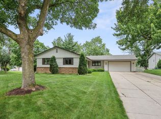 9619 Xerxes Cir S, Minneapolis, MN 55431