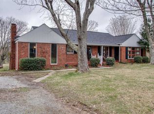 211 Draper Ave, Greenbrier, TN 37073